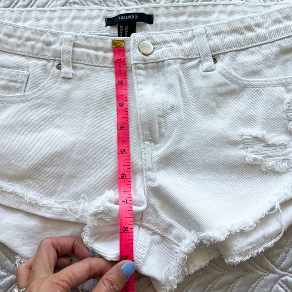 Forever 21 Distressed Denim Shorts - Picture 5 of 6